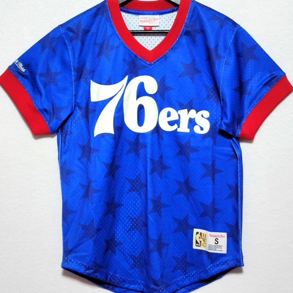 Mitchell & Ness Mesh V-Neck - Philadelphia‎ 76ers Sz. Small #551